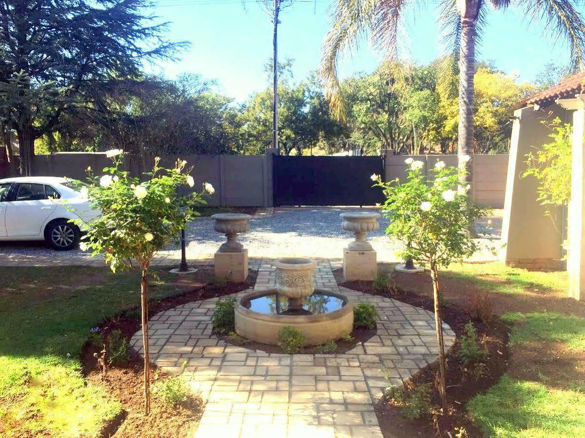 Nouveau Studios Pretoria Exterior photo